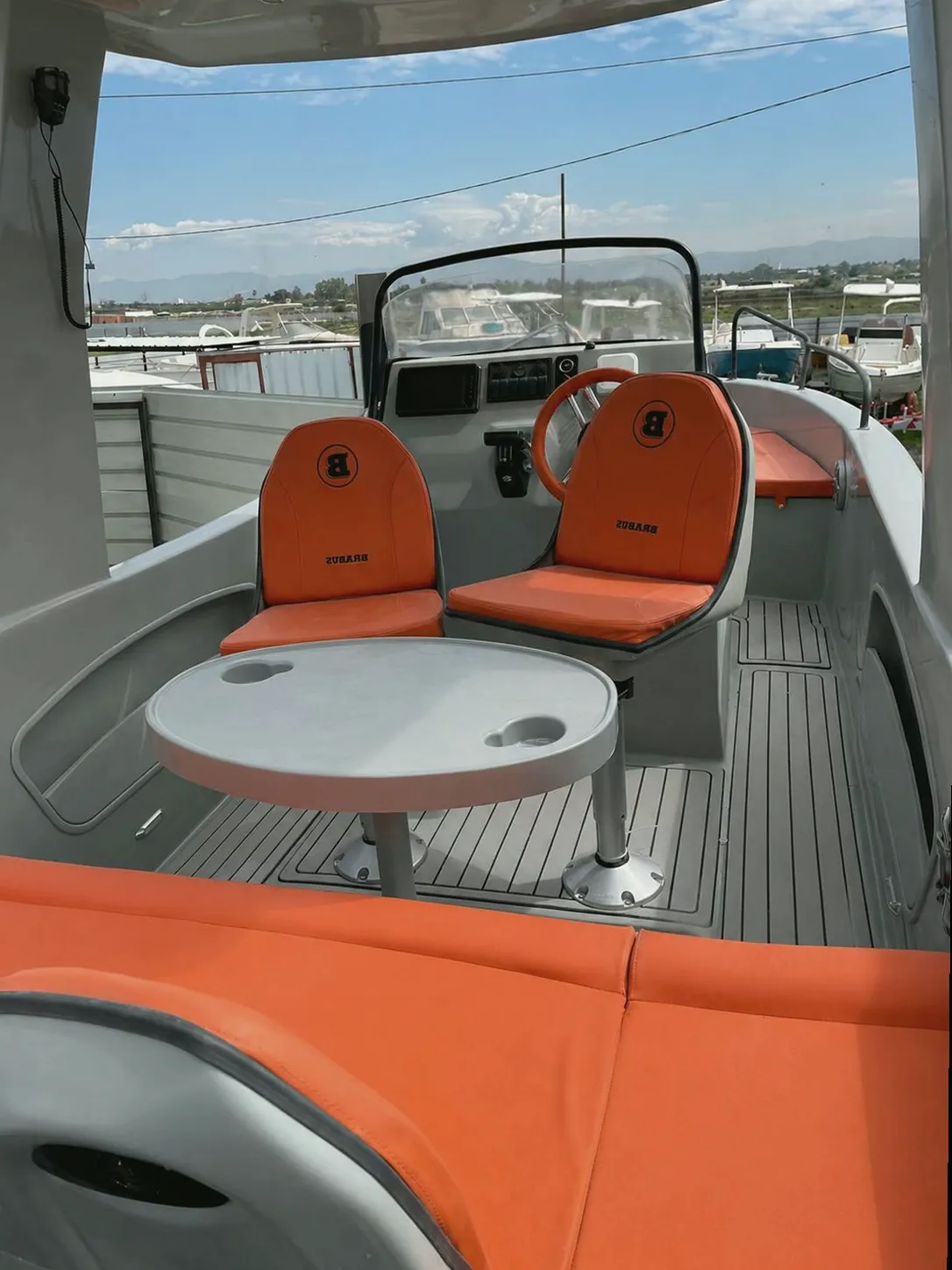 Salida en barco organizada desde Calvià, Baleares